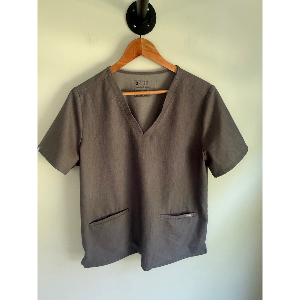 FIGS Technical Collection‎ Scrub Tops Lot of 2 Womens Large Graphite Clay V-Neck